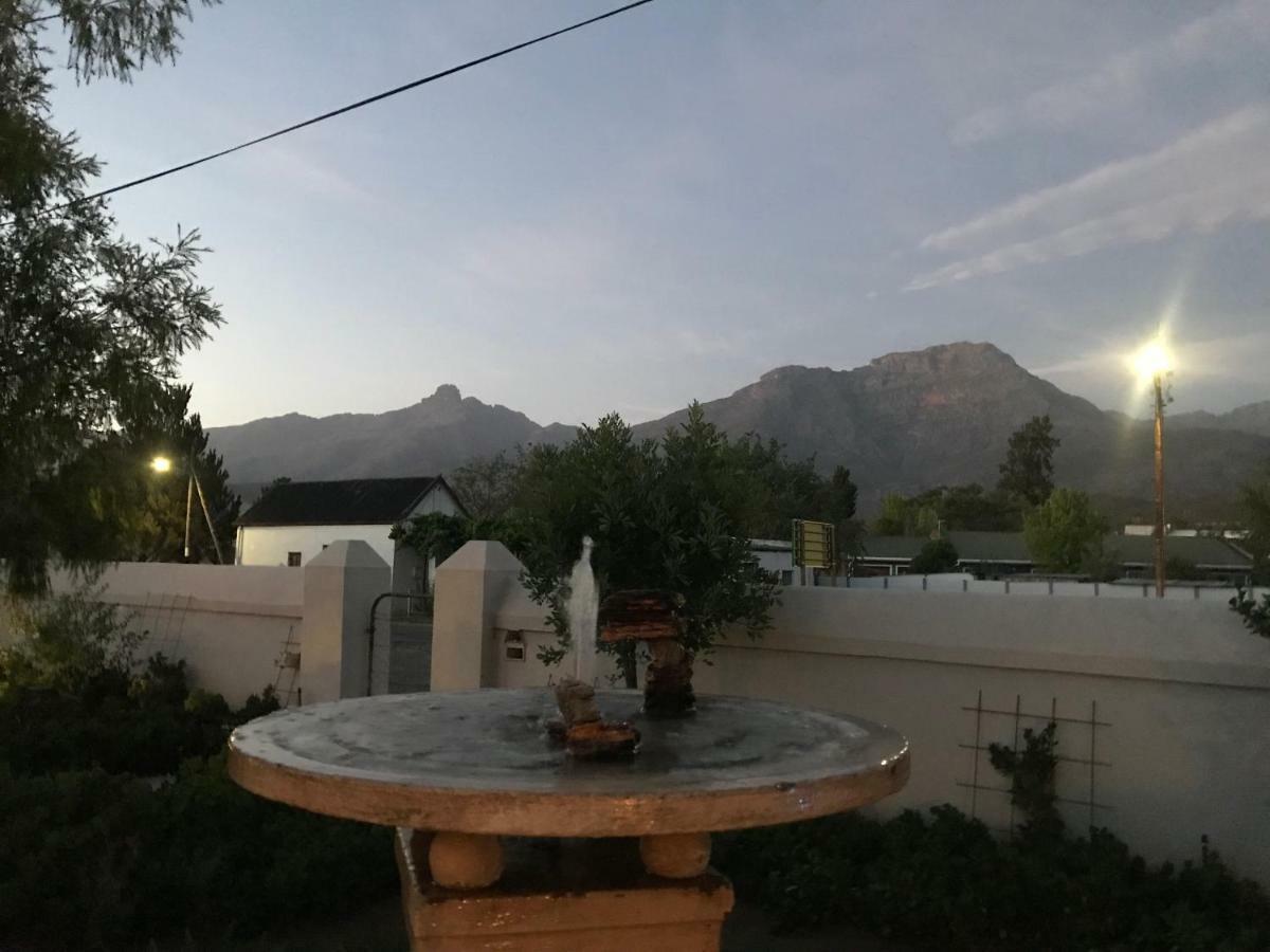 Towerzicht Guest House Ladismith Exterior photo