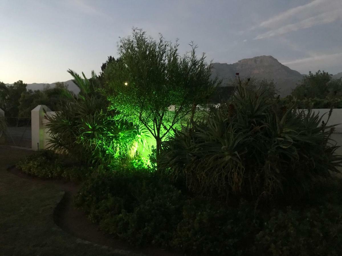 Towerzicht Guest House Ladismith Exterior photo